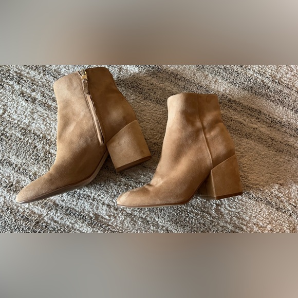 Like New Sam Edelman Suede Leather Tan Camel Boots Shoes Cowgirl Booties - Picture 3 of 12